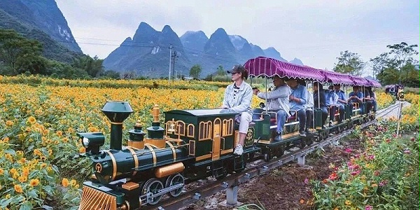 桂林网红小火车